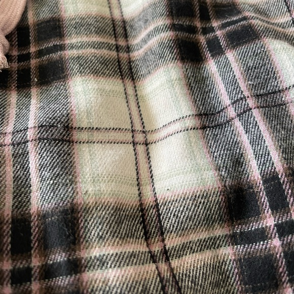 Women’s hooded flannel - Picture 3 of 5